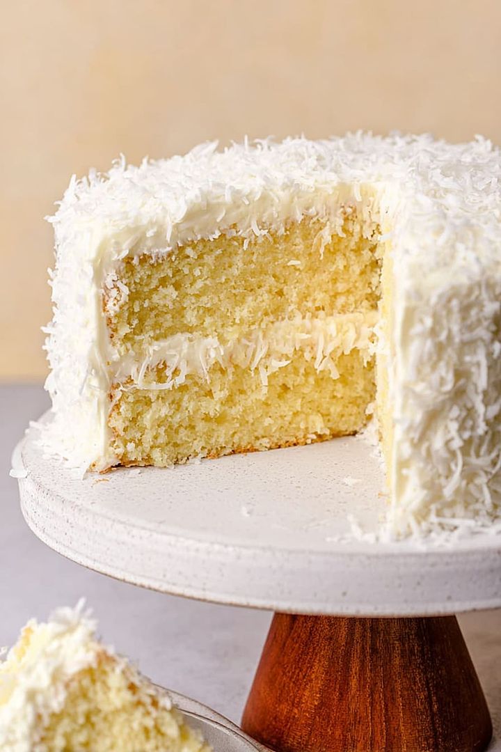 Easy Moist Coconut Cake