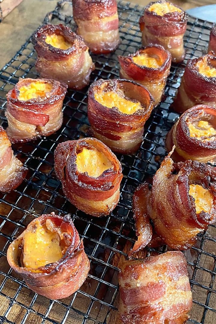 Baked Pig Shots (Bacon Wrapped Sausage)