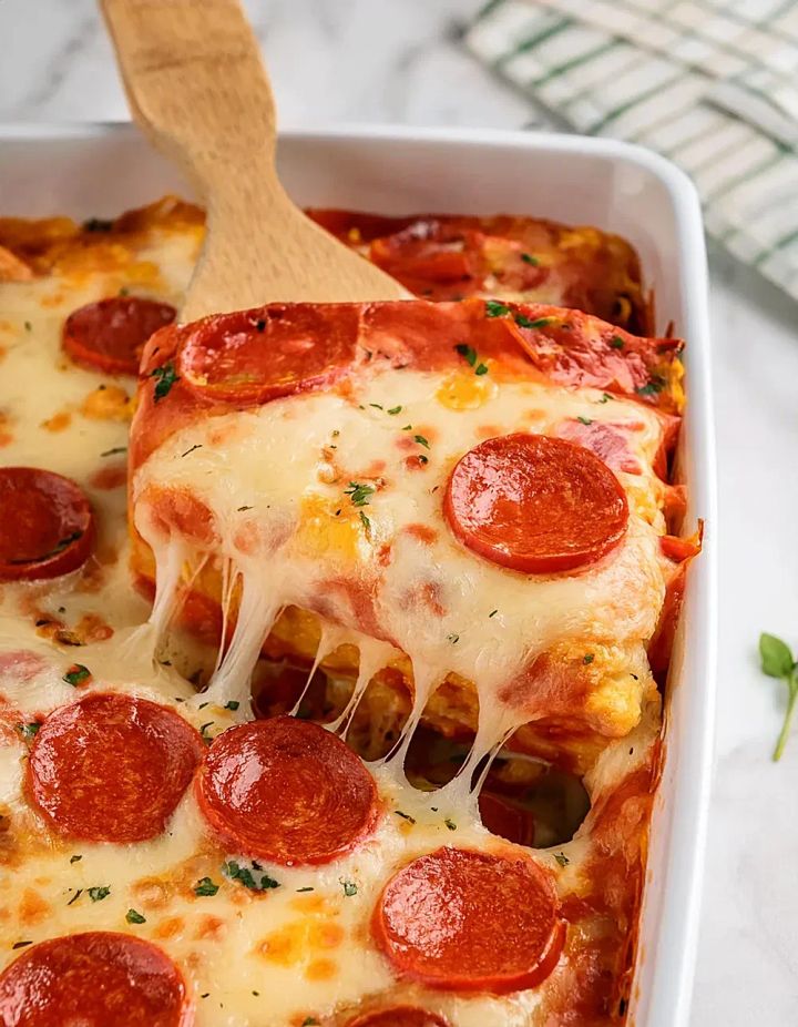 Bubble Up Pizza Casserole