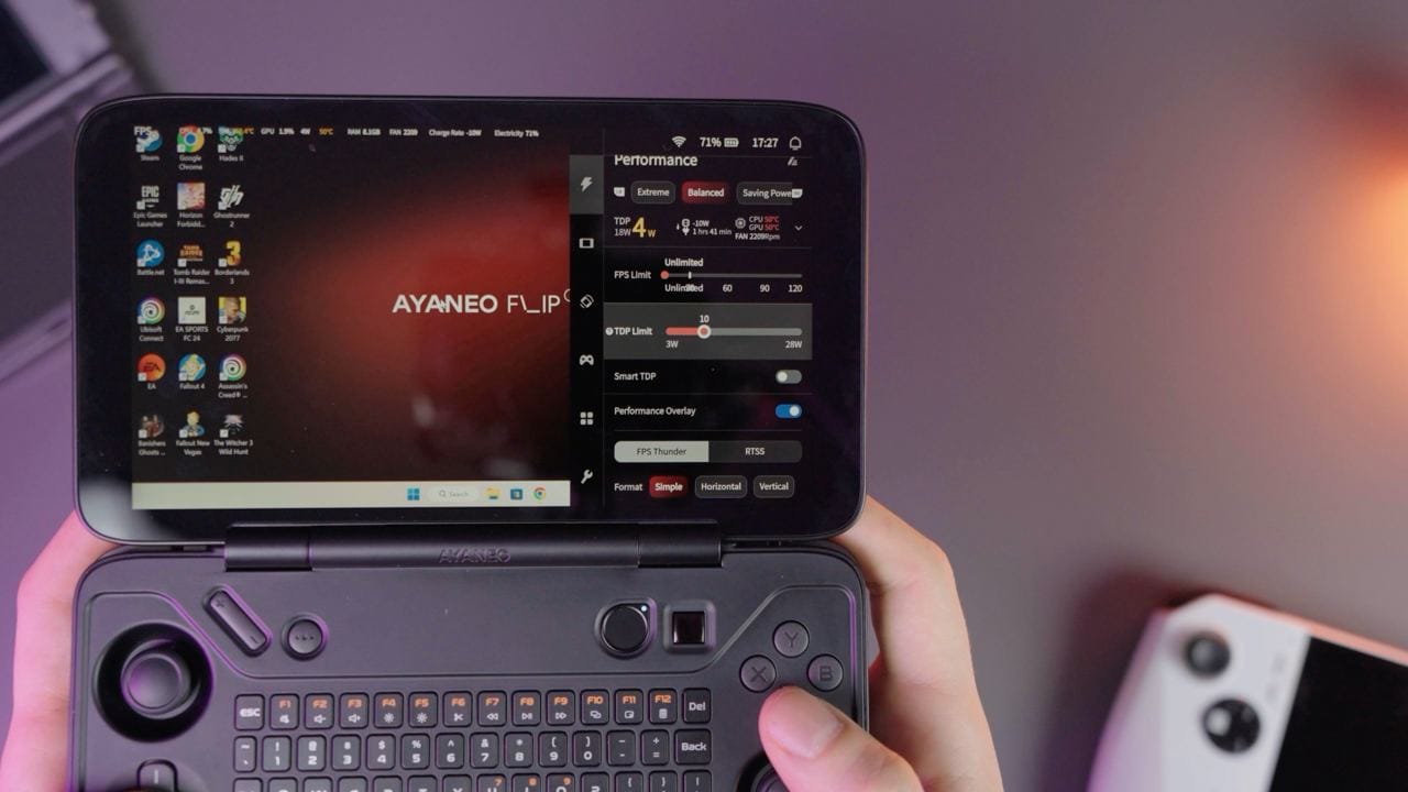 AYANEO Flip KB options