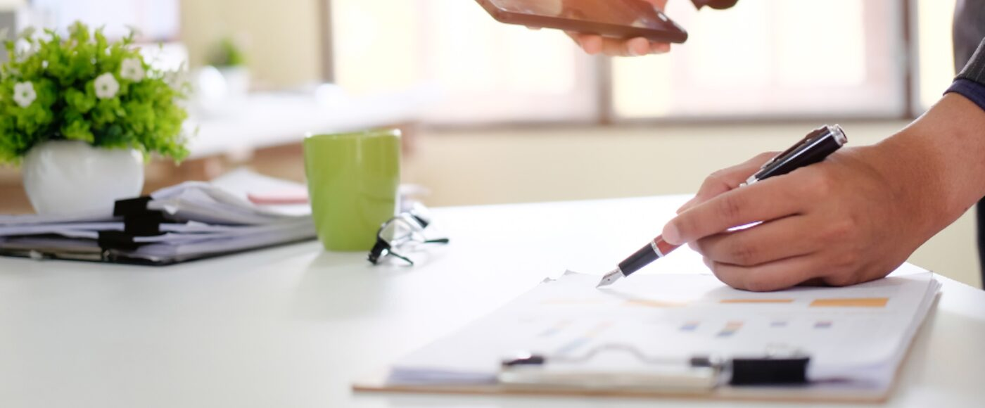 person fixing issues - How to Dissolve an LLC in Kentucky