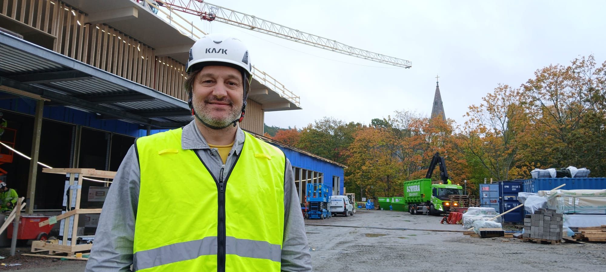 Milstolpen: Halvtid för nya simhallen i Askim
