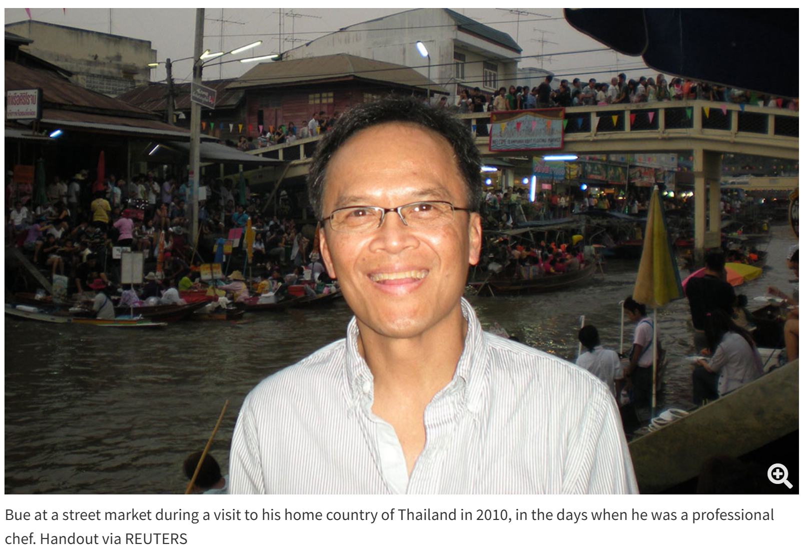Bue於2010年造訪泰國時在街頭市場，當時他還是一名專業廚師。(資料來源：REUTERS)