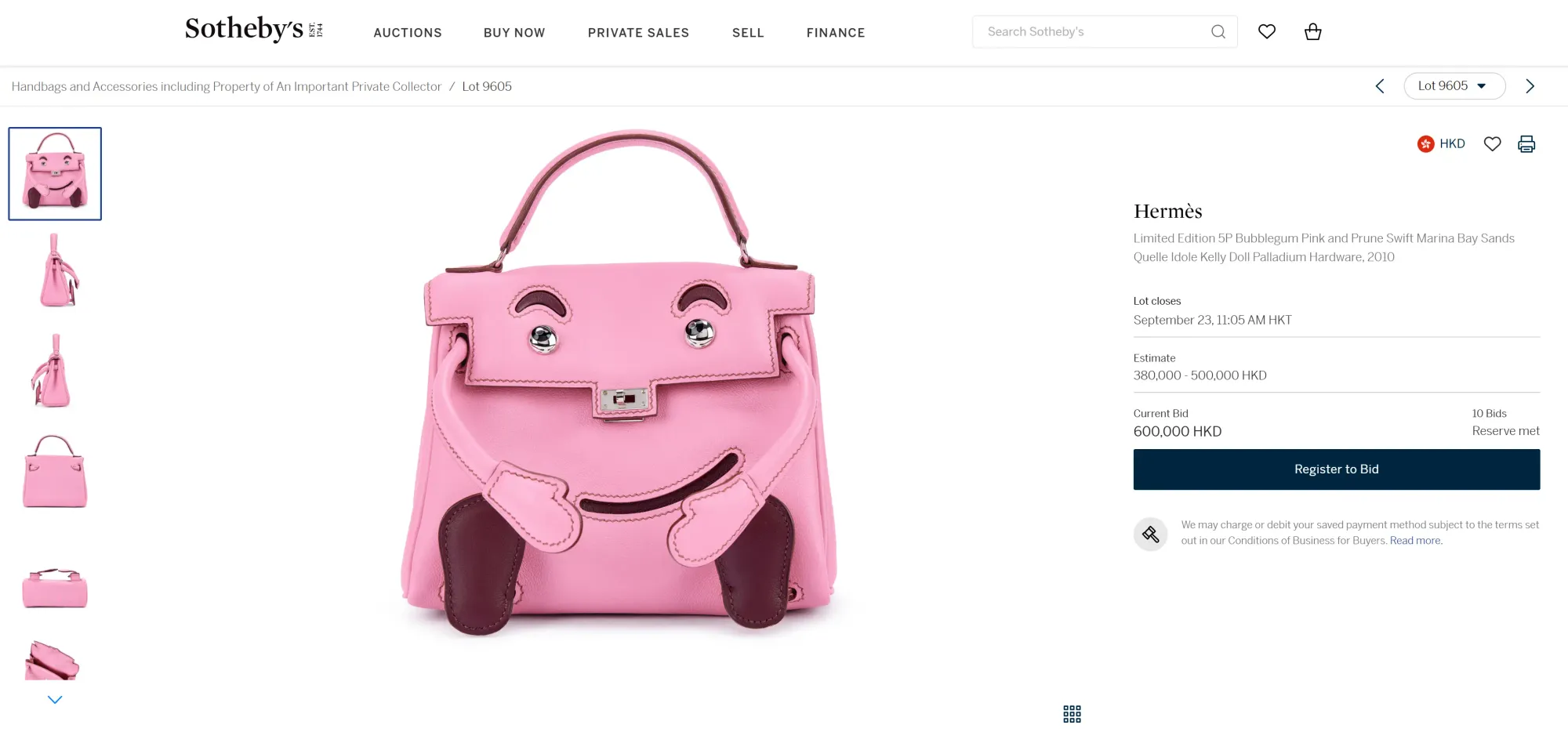 Sotheby網上競投Hermès Kelly Doll Marina Bay Sands&nbsp;限量版（2010年）(資料來源：Sotheby官方網站)