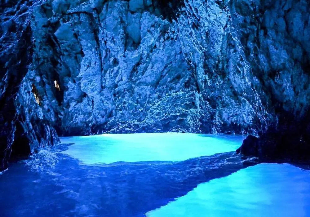 Blue Cave Croatia Tour&nbsp;網民分享圖。(資料來源：tripadvisor)