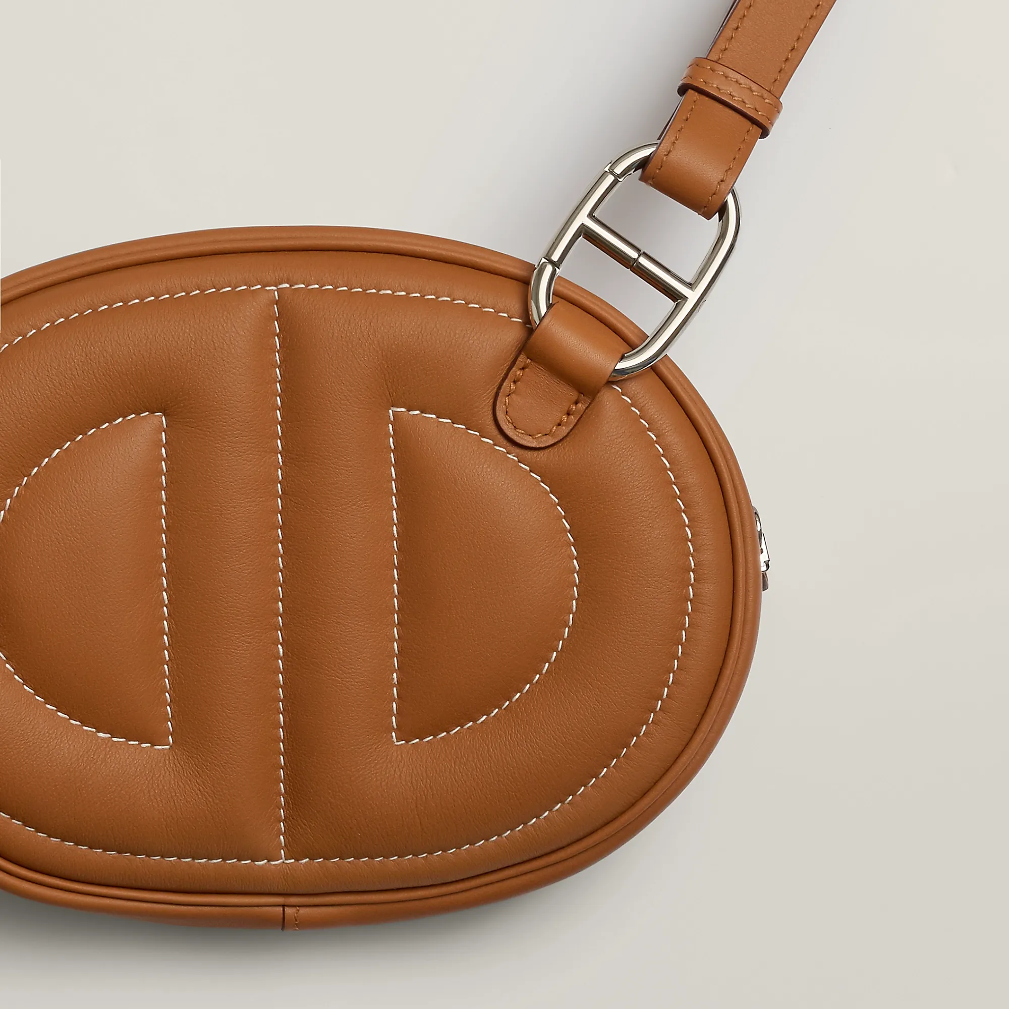 Hermès In-the-Loop belt bag。(資料來源:Hermès官方網站)