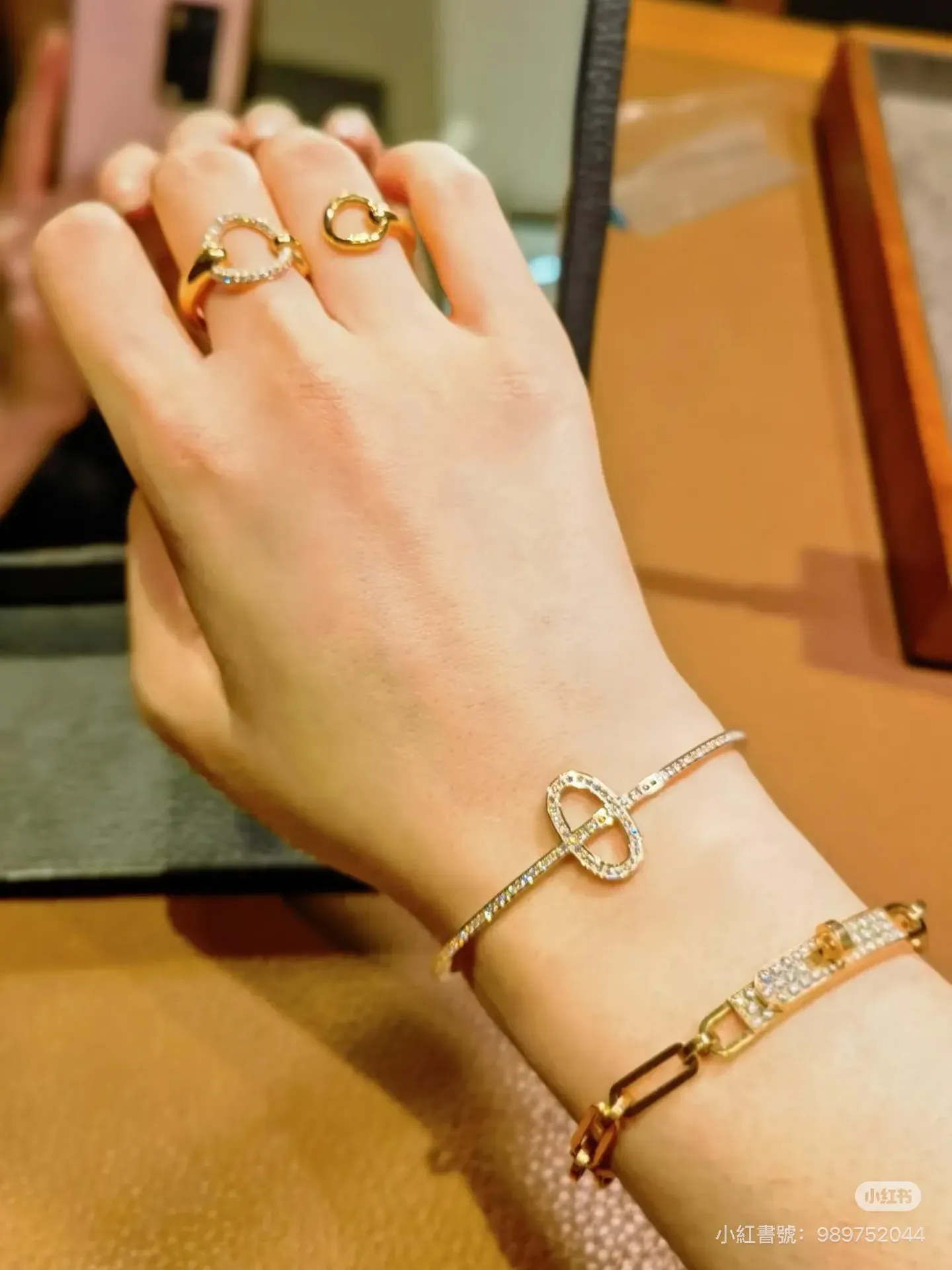 愛馬仕鑽飾實際佩戴效果示意。