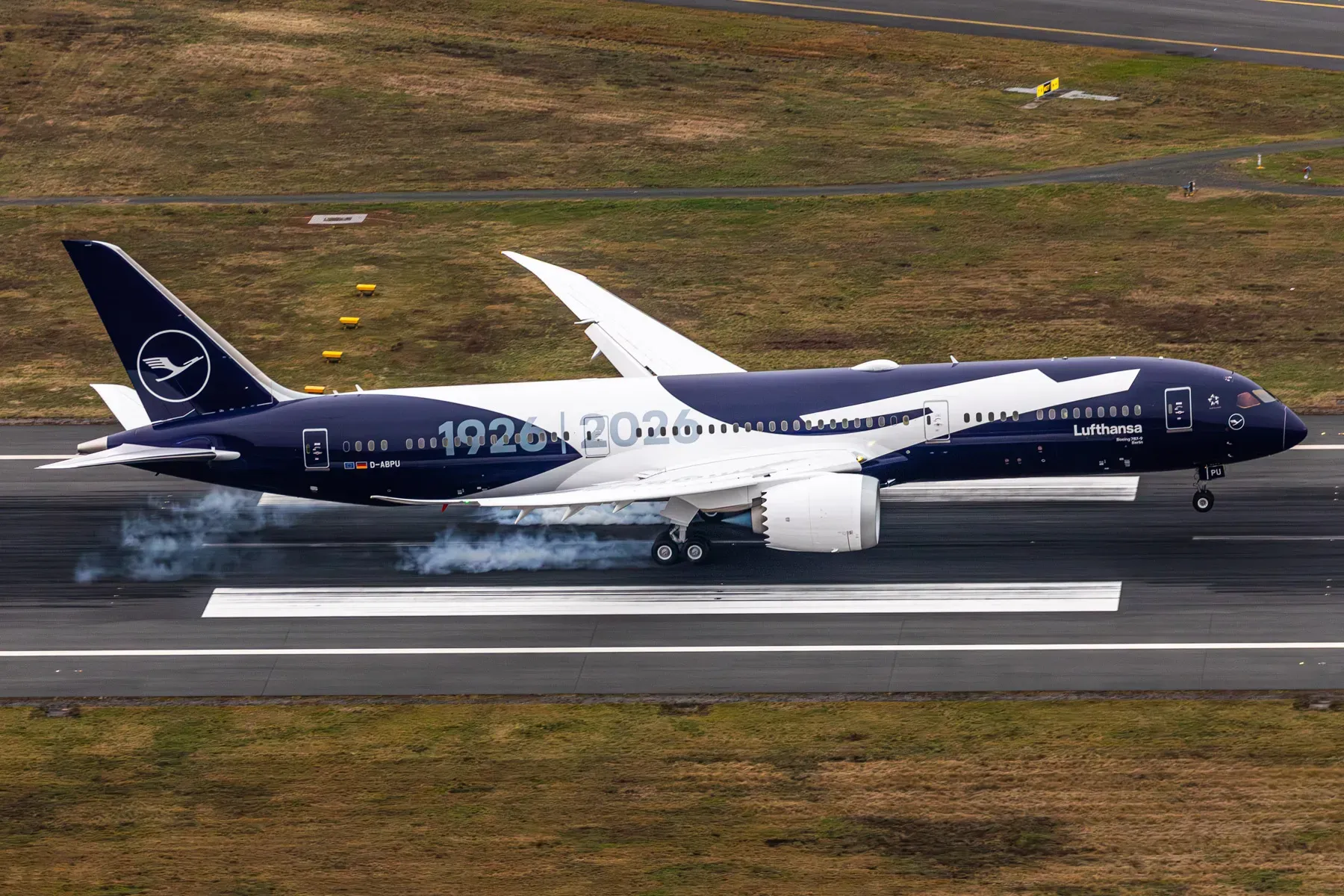 德國漢莎航空(Lufthansa)成混合型典範