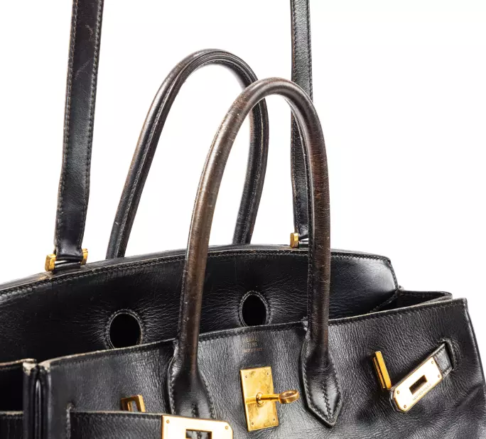 原型包側面照&nbsp;—&nbsp;顯示固定肩帶