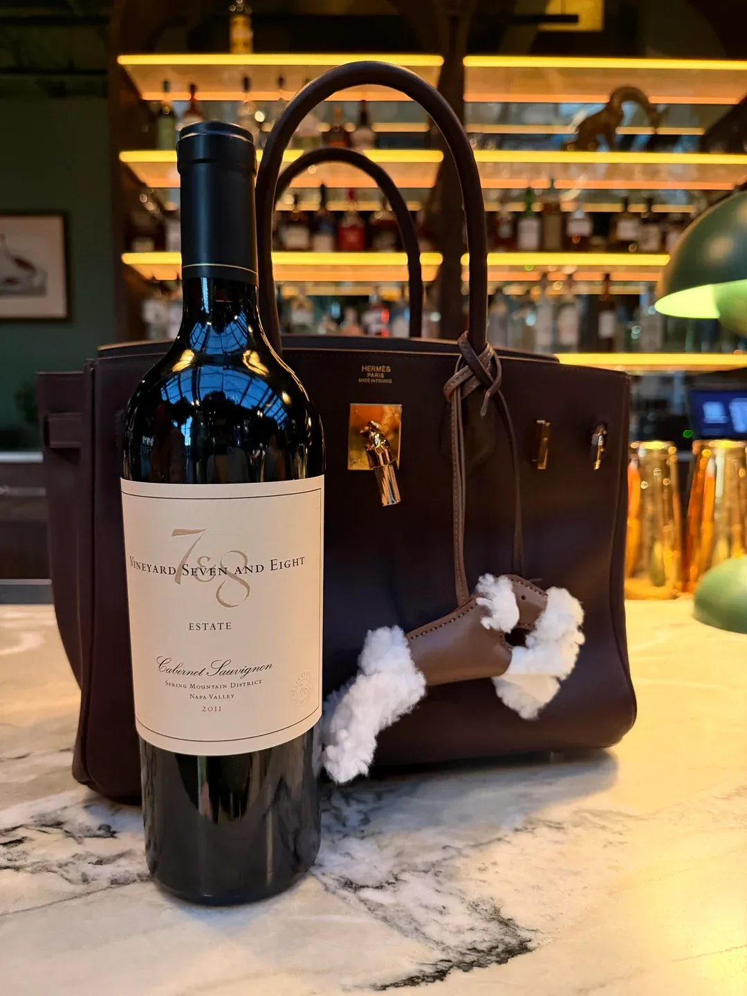 用家分享日常使用&nbsp;Hermès Birkin 30 Swift：運送紅酒、帶出晚餐聚會，連珍貴&nbsp;Napa 2011 Cabernet Sauvignon&nbsp;都用佢帶出街。『Best with the best』—高級手袋配高級葡萄酒，盡顯生活品味。