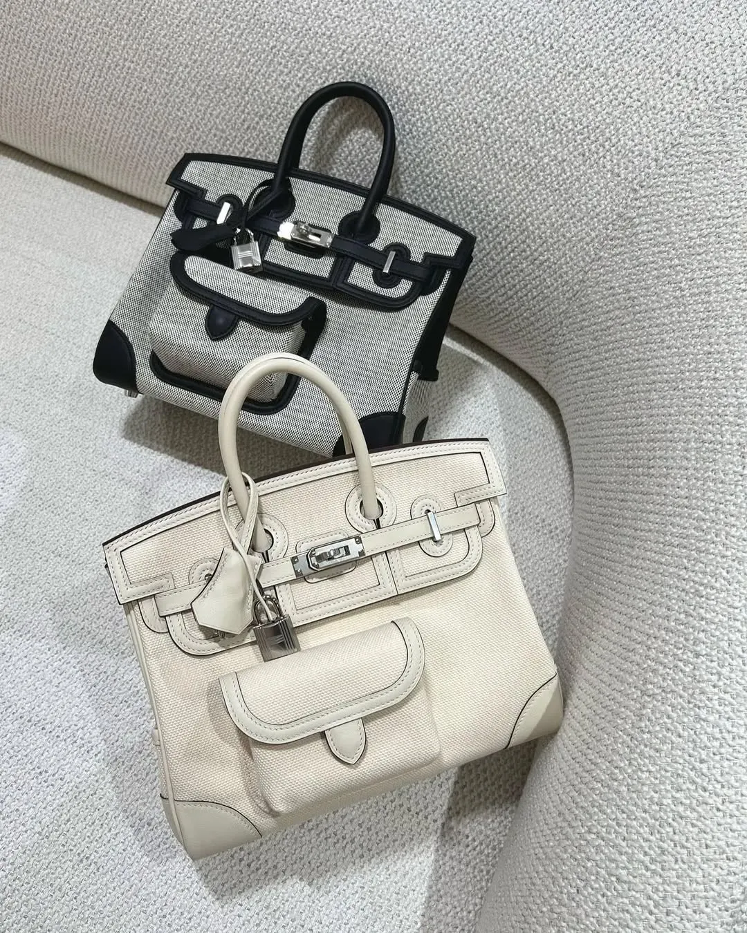 同樣係 Birkin 25,Cargo 採用帆布拼皮設計後,官方售價反而比傳統全皮 Togo 版本更高。