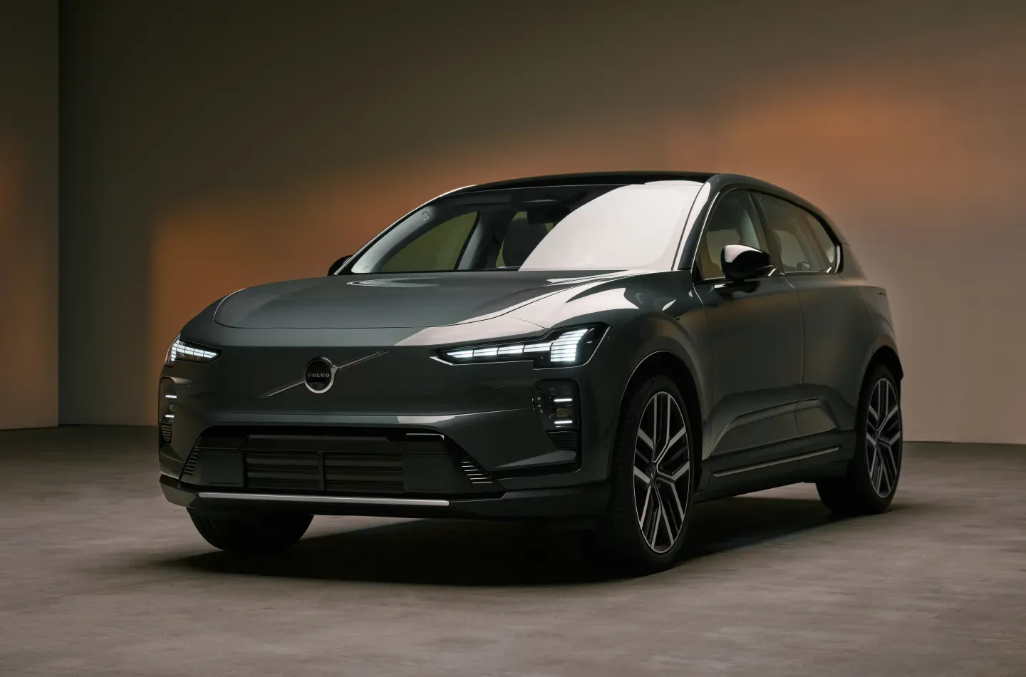 Volvo EX60 SUV