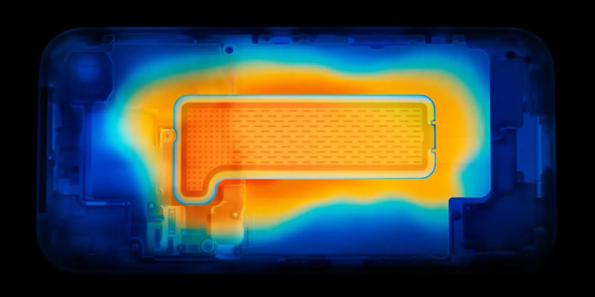 iPhone Ultra 傳首度加入 VC 均熱板散熱技術。圖為iPhone 17 Pro熱成象圖。
