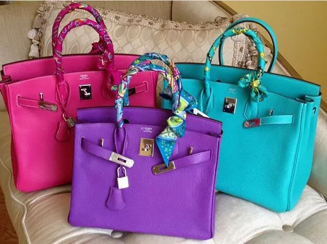 有用家表示第一個 Birkin 長期保留保護貼,第二個開始則即日投入使用,心態明顯改變。