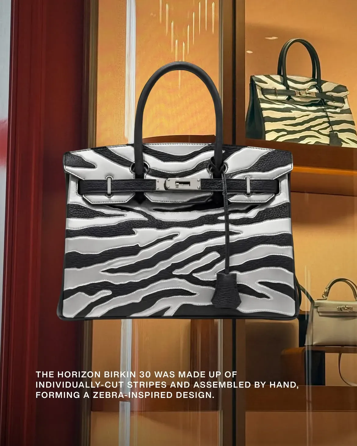 Hermès於Bond Street Maison展示Horizon Birkin 30,袋身圖案採用Leather Marquetry皮革鑲嵌工藝製作,每道紋理均由不同皮革逐一裁切及人手拼接完成,不少收藏家形容更似一件藝術收藏品。