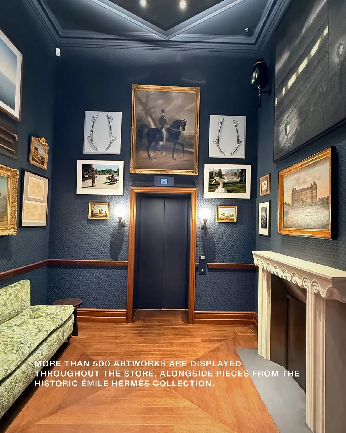 不少Hermès收藏家於社交平台分享Maison購物經驗，普遍認為Maison產品展示較完整，但熱門商品競爭亦可能較高；相關分享屬個人經驗，並非Hermès官方說法。