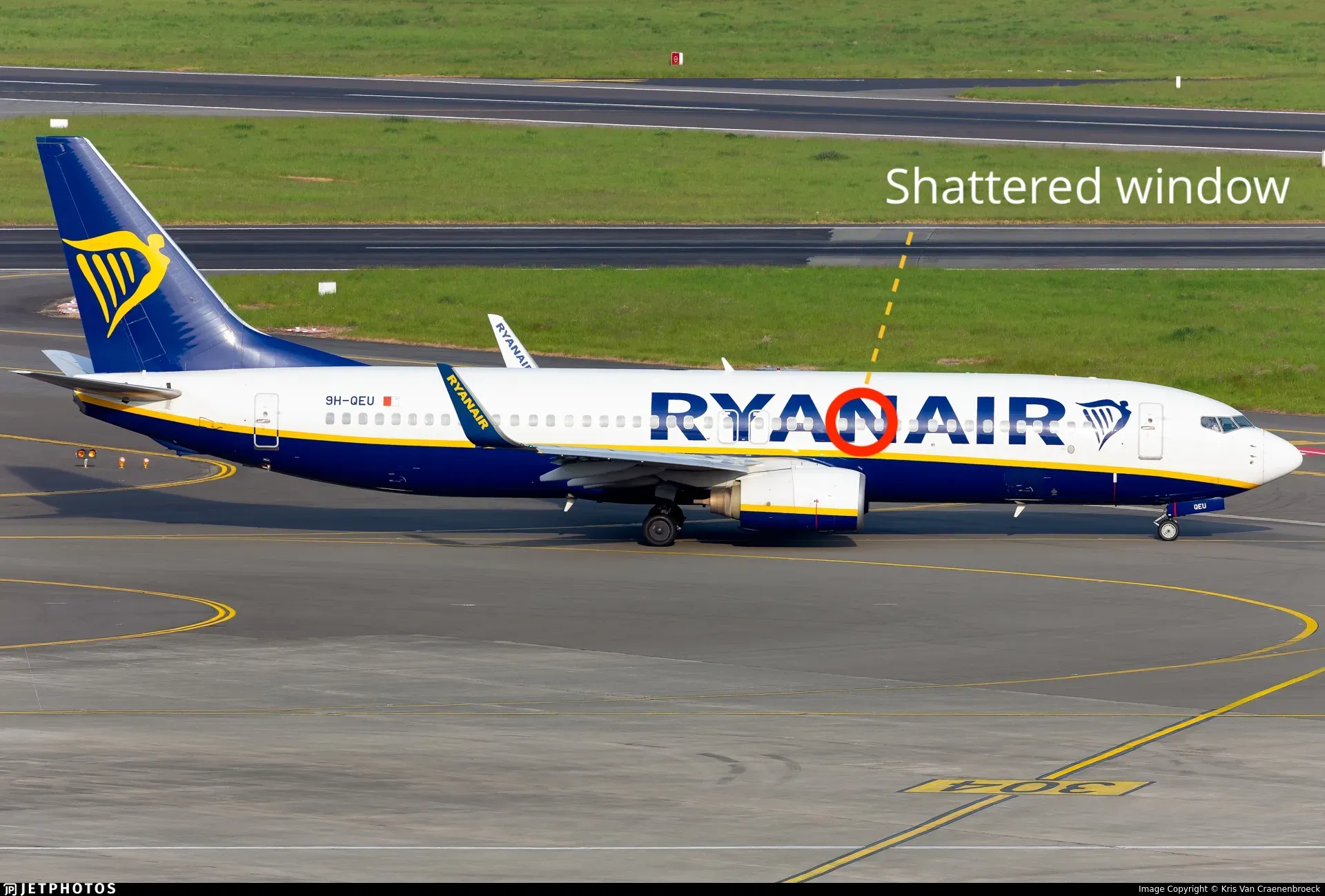 Ryanair FR1879 航班機窗破裂位置示意圖