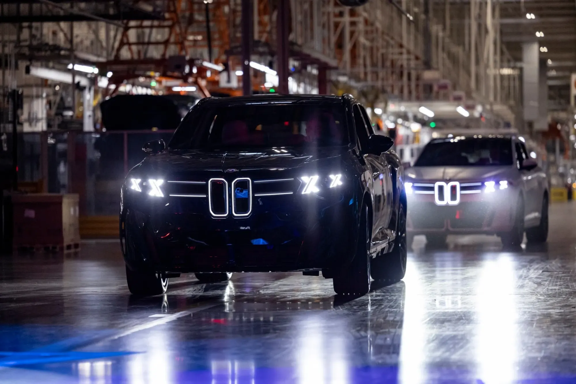 全新 BMW X5 車系大革新:告別 iDrive 旋鈕,氣壓懸掛與底盤科技全面睇