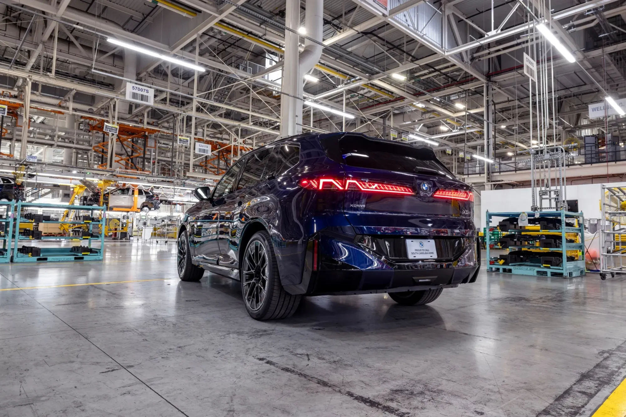 全新 BMW X5 車系大革新:告別 iDrive 旋鈕,氣壓懸掛與底盤科技全面睇