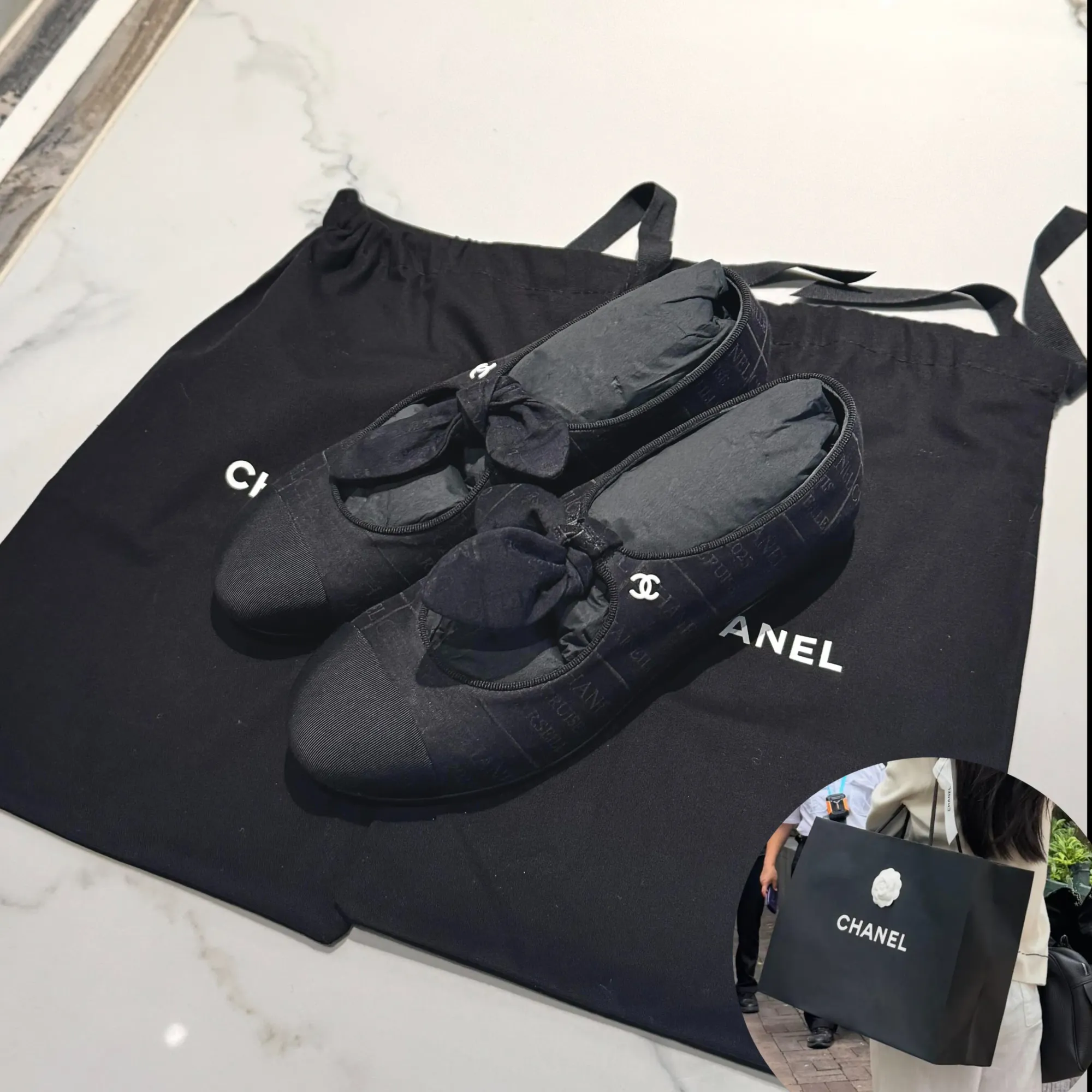 香港 CHANEL 2026 Summer Markdown 購物分享。收藏者表示,今次購買鞋履後獲提供防塵袋及購物紙袋,不過為方便攜帶及即日返程,最後並沒有保留鞋盒。