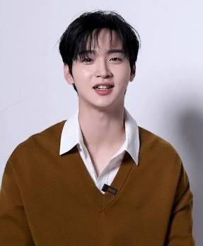 張東潤 (Jang Dong Yoon 장동윤). 來源: Wikipedia / Jang Dong-yoon - Wikipedia