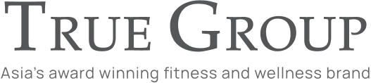 True Fitness 同 True Yoga 隸屬於 True Singapore Group,旗下仲有 TFX 同 Yoga Edition 等品牌,一直係新加坡高端健身市場嘅重要持份者。