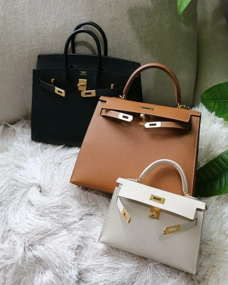 顏色係影響 Hermès 二手市場需求嘅重要因素。Black、Gold、Etoupe 等經典色因容易配搭,長期受到收藏者關注;部分粉色及季節色亦因稀有程度而具吸引力。