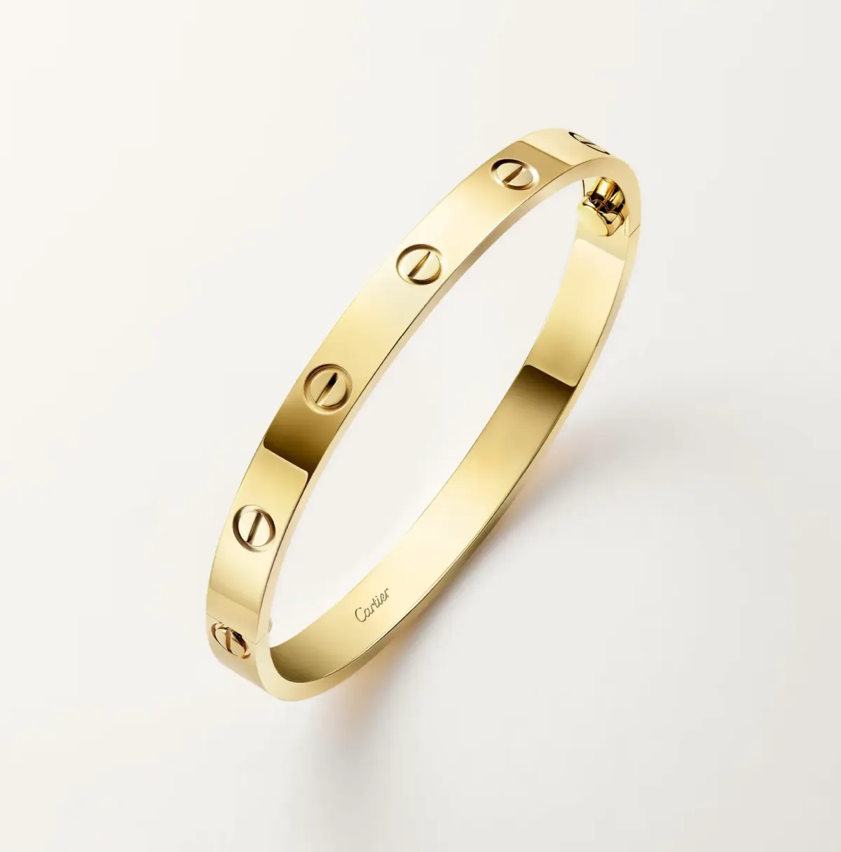Cartier Love 手鐲尺寸點揀？14.5cm 手圍女生，16 定 17 先戴得舒服？