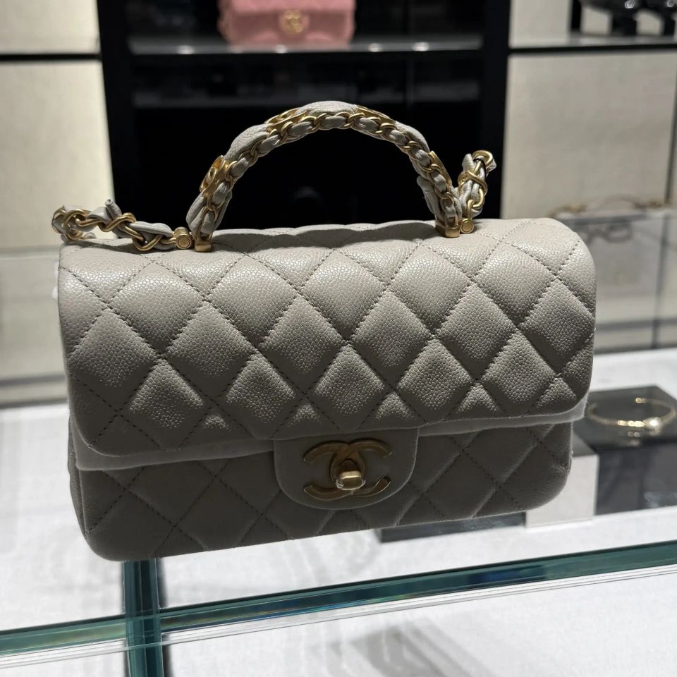 CHANEL|牛皮Calfskin Mini Flap Bag大熱回歸！(持續更新:20250910)