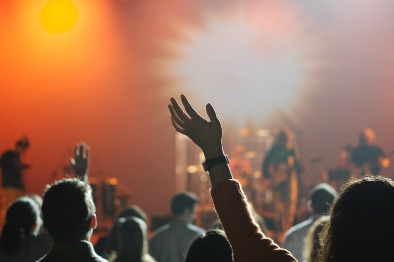 Cold Emailing for Musicians: How to Secure More Bookings - music gig
