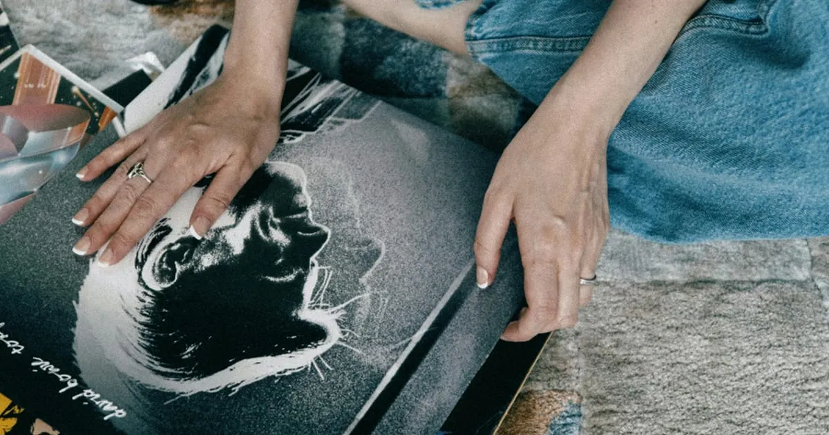 Musician Guide on How to Sell Merch at Shows and Online