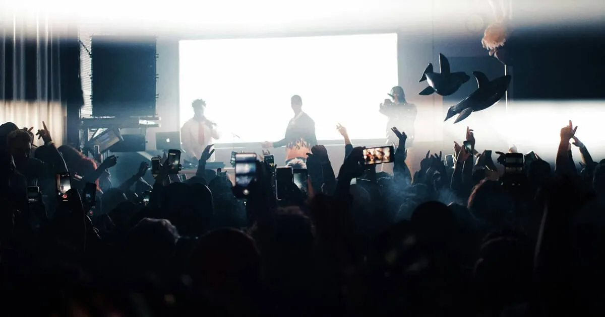 How to Promote Live Shows and Tours