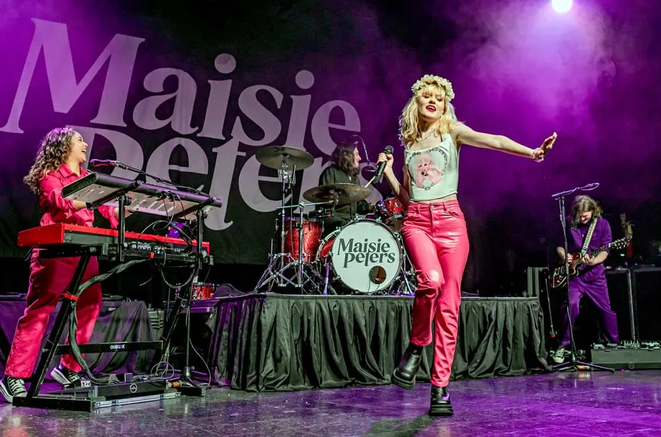 Maisie Peters Did an Entire Tour With Vocal Polyps — What Are They?