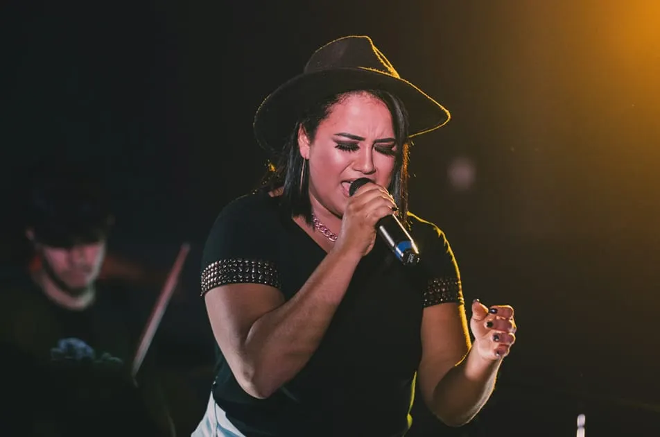 The Research Explaining How Performance Anxiety Starts Before a Show