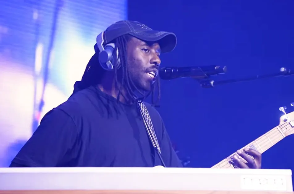 Blood Orange Does Everything On Stage — So Why Does It Feel So Personal?