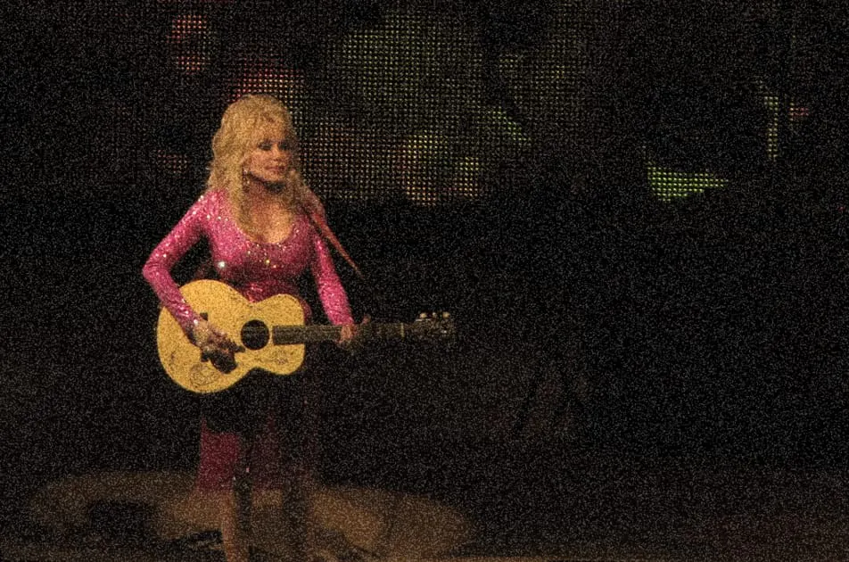 Dolly Parton Made Every Stage Feel Like Her Front Porch