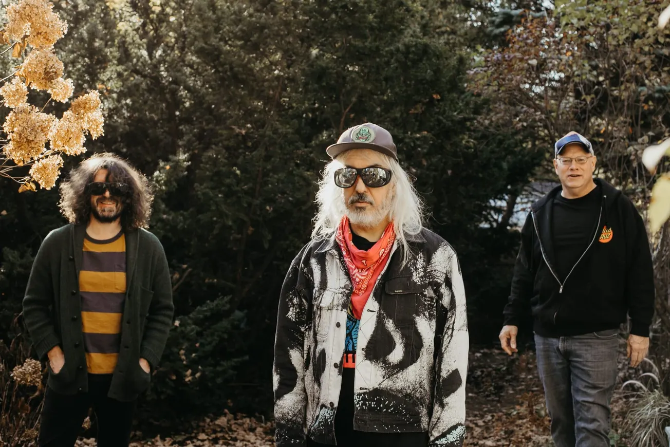 The Band That Got Banned for Being Too Loud: A Brief History of Dinosaur Jr.