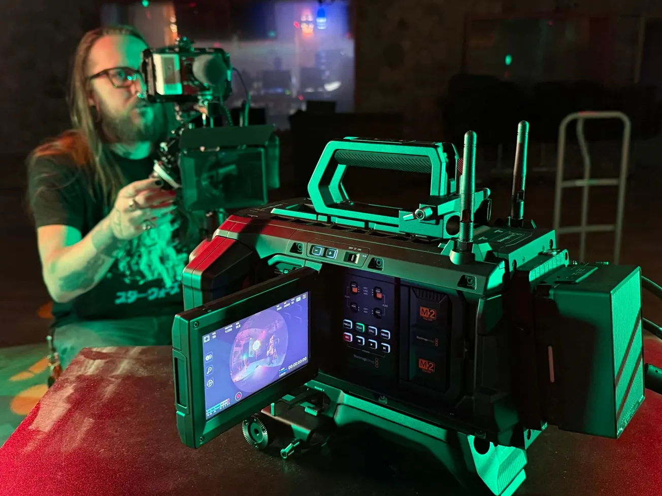 What Artists Need to Know About Playing Live in Virtual Reality