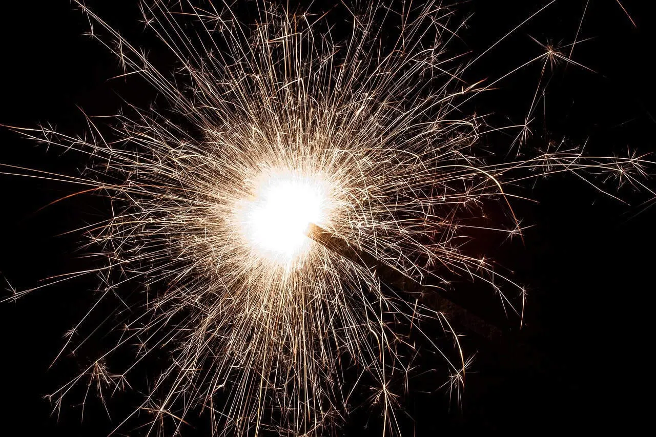 Why songs are peaking faster and then fading away?