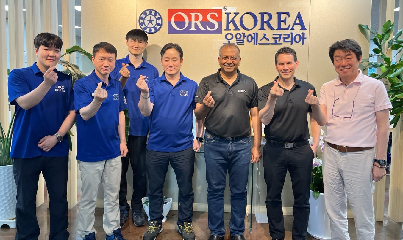 Group photo with SETCO | SETCO와의 단체사진 ⓒ ORSKOREA 오알에스코리아