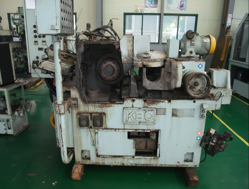 Japanese Centerless Grinding Machine for Automotive Parts ⓒ ORSKOREA 오알에스코리아