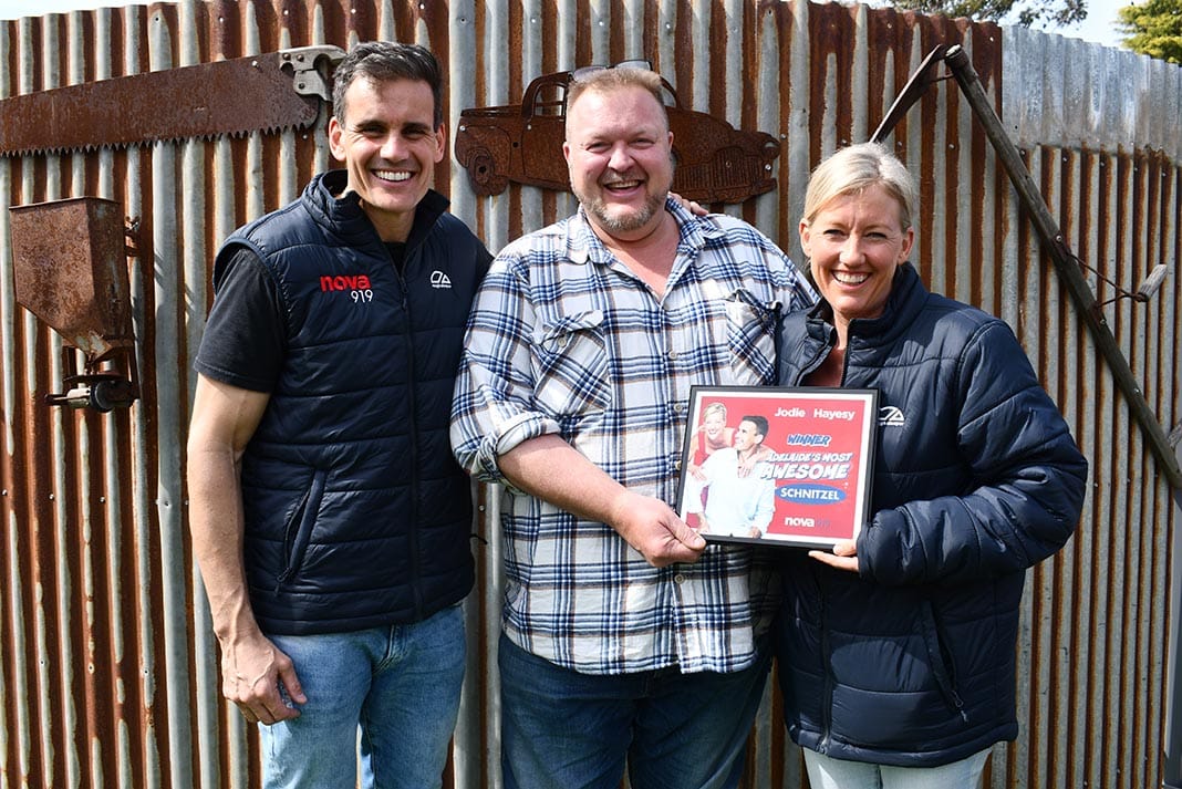 Macclesfield Hotel wins Nova 919’s best schnitzel competition