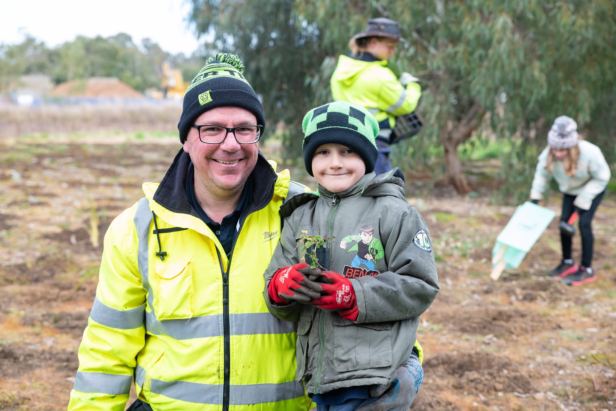 TREEMENDOUS EFFORT: Mount Barker community branches out during national planting day