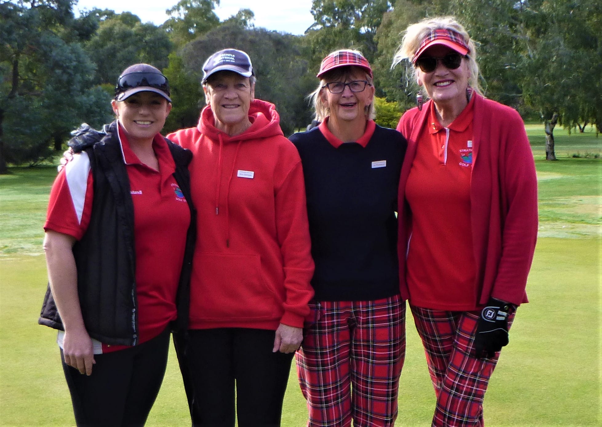 Wet conditions damper ladies’ par round