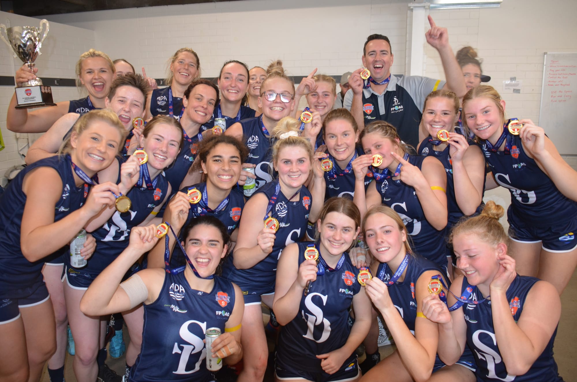 WONDER WOMEN: Southern Districts bring home Country Champs trophy