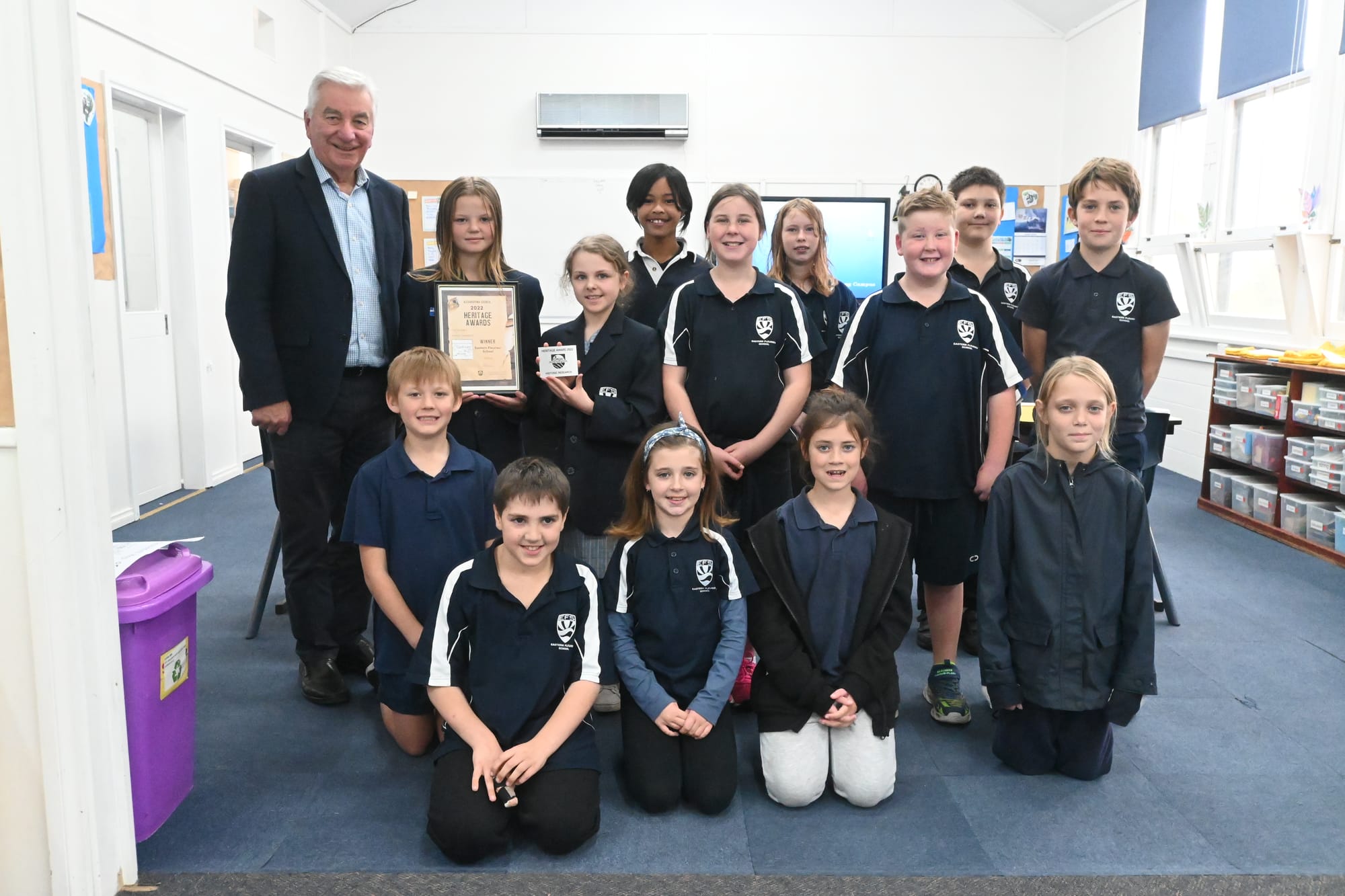 Alexandrina Mayor awards Eastern Fleurieu students for history project