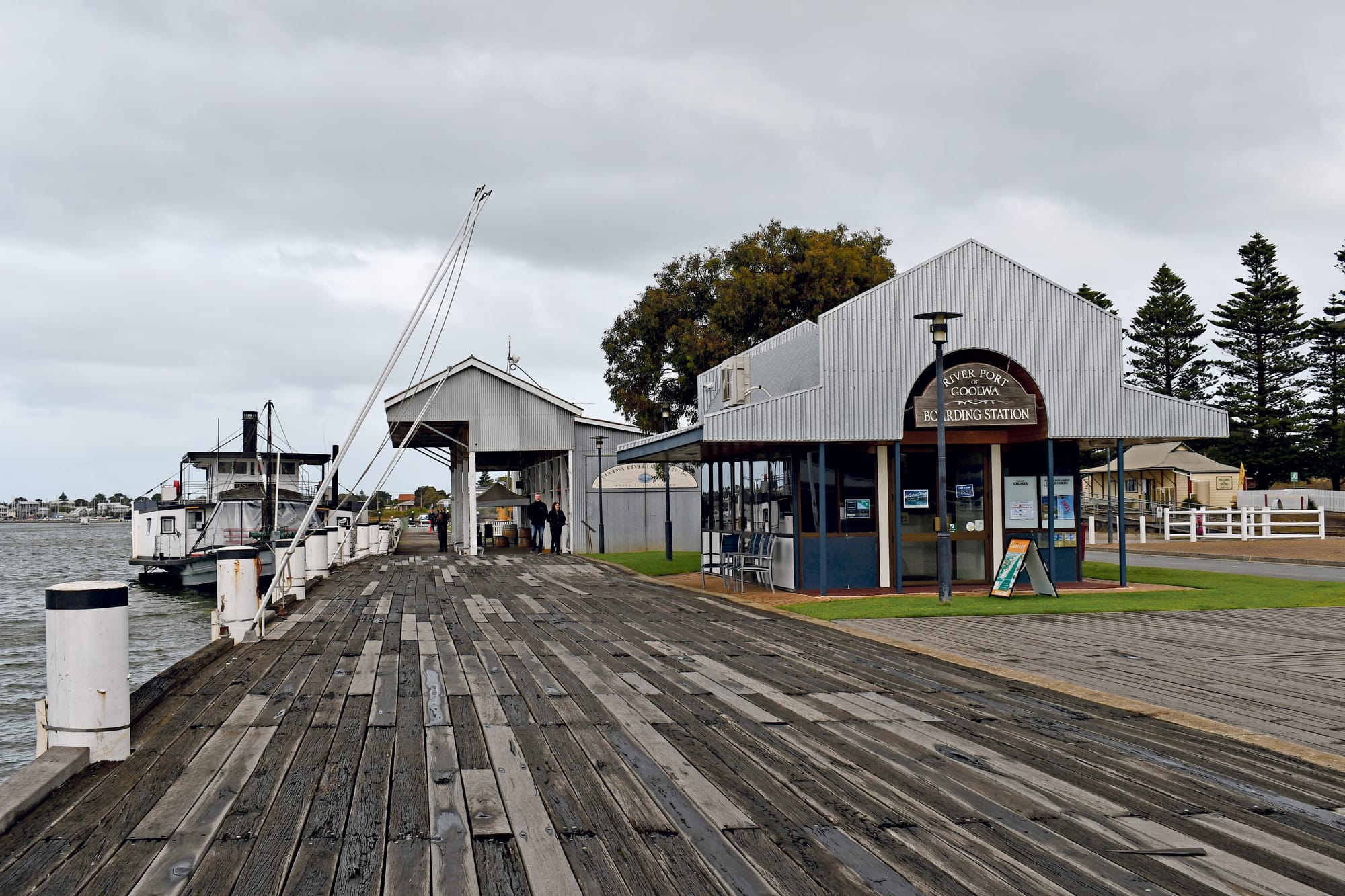 BUDGET BLOW-OUT: New contract signed for Goolwa Wharf Project