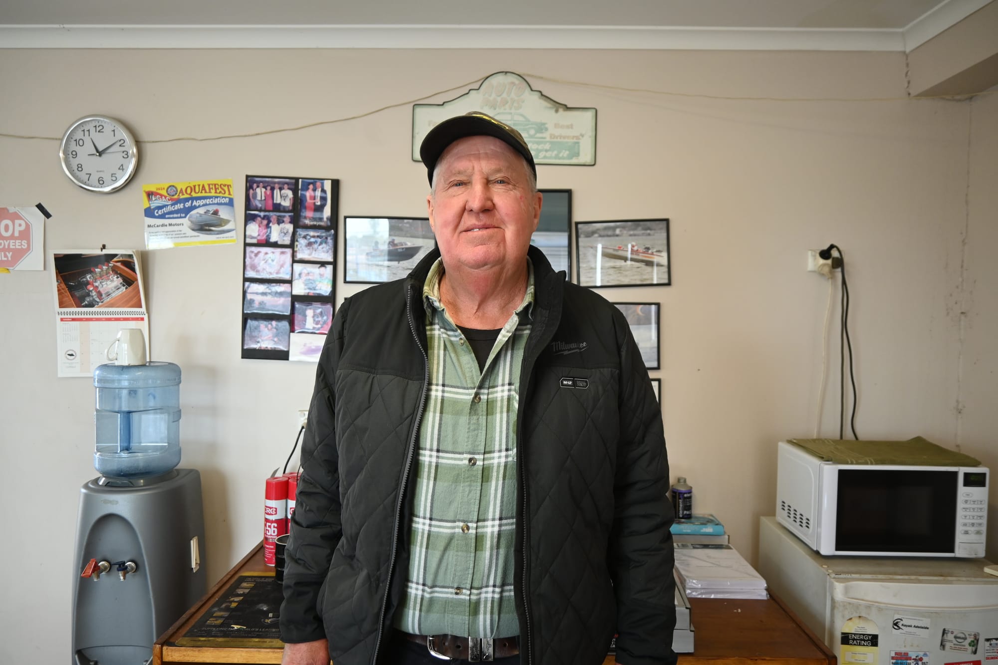 McCardle races to the finish line