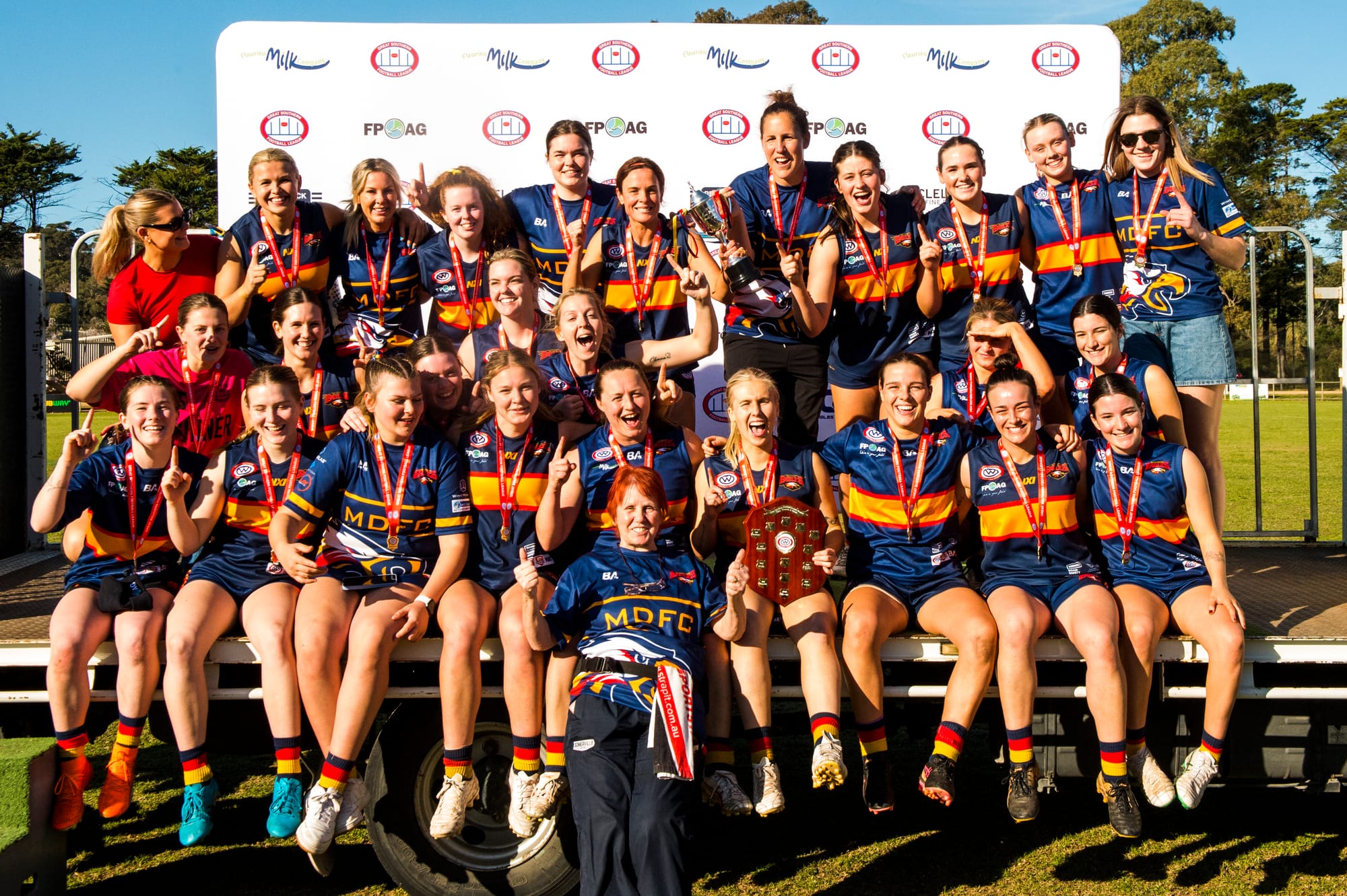 McLaren Districts dee-stroys Willunga in Grand Final