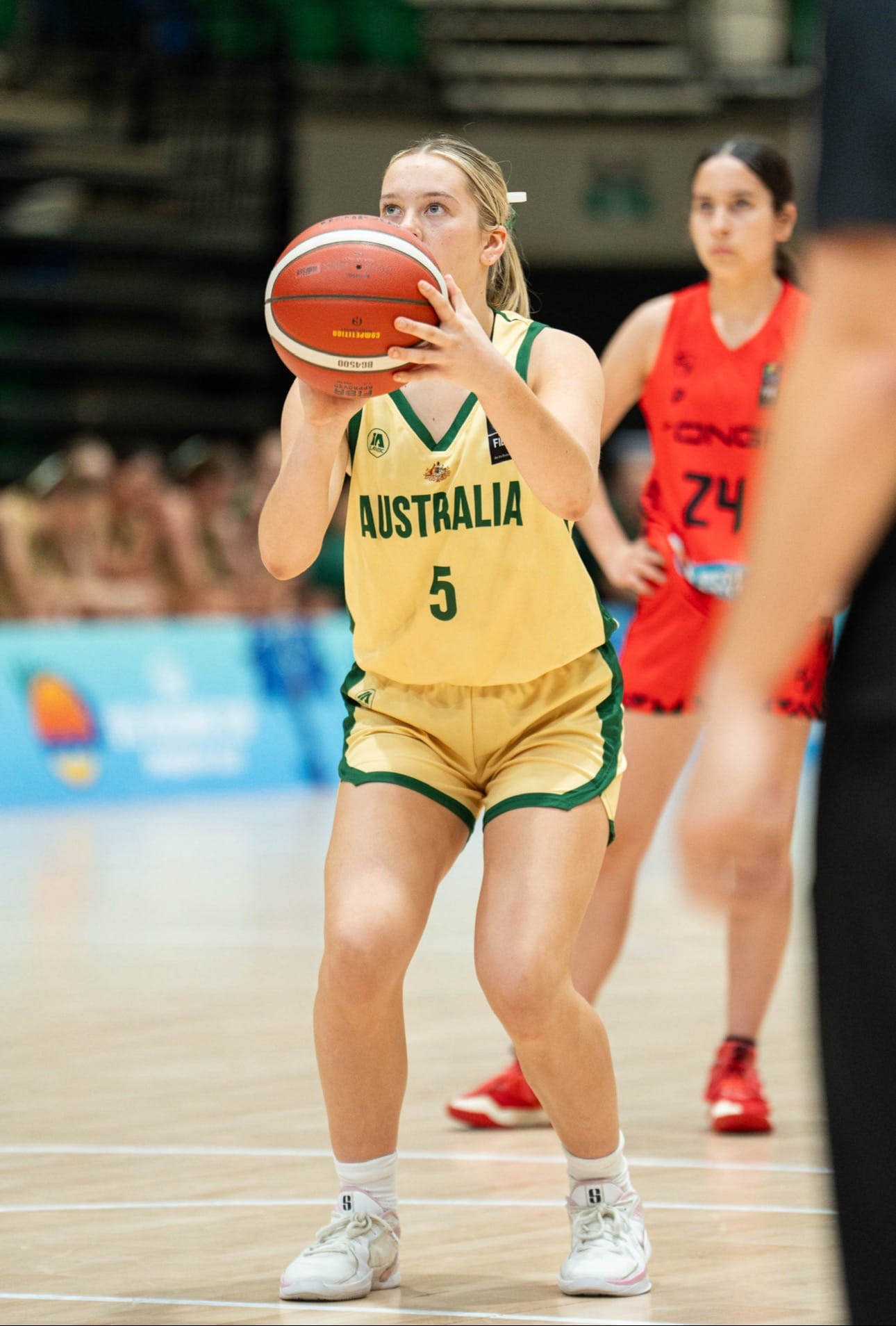 Daisy Hocking eyes green and gold again